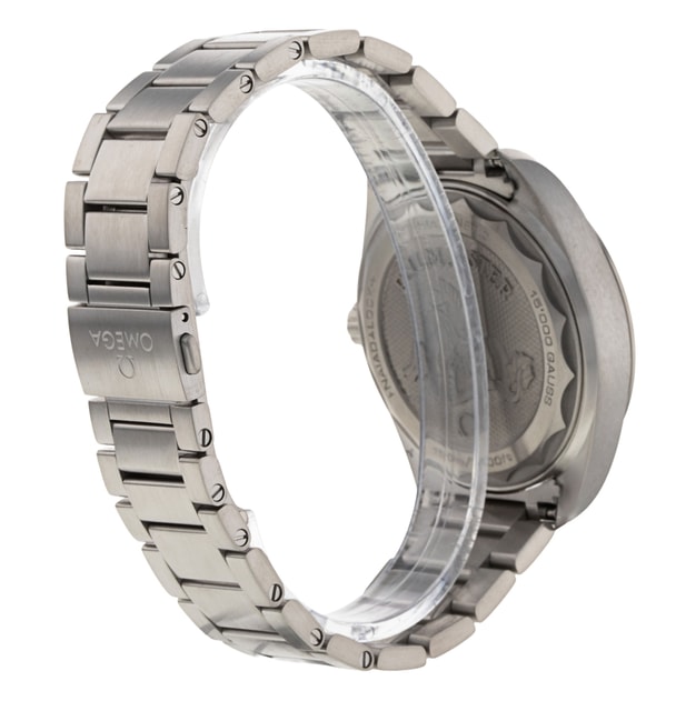 Omega Seamaster Railmaster 220.10.40.20.06.001 Image 3